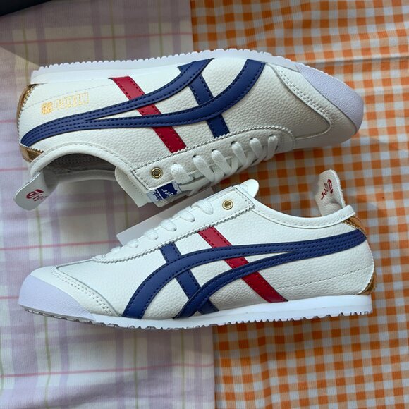 Onitsuka Tiger White Striped Low-Top Sneakers - Picture 7 of 9